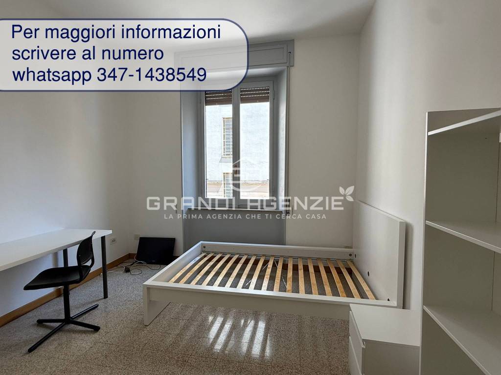 Disponibili 6 stanze in appartamento con doppi servizi!