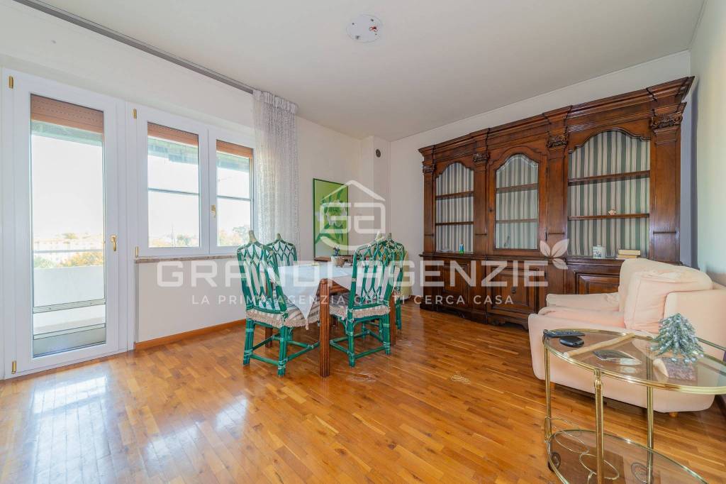 Un bilocale che sa di casa, pensato per due!