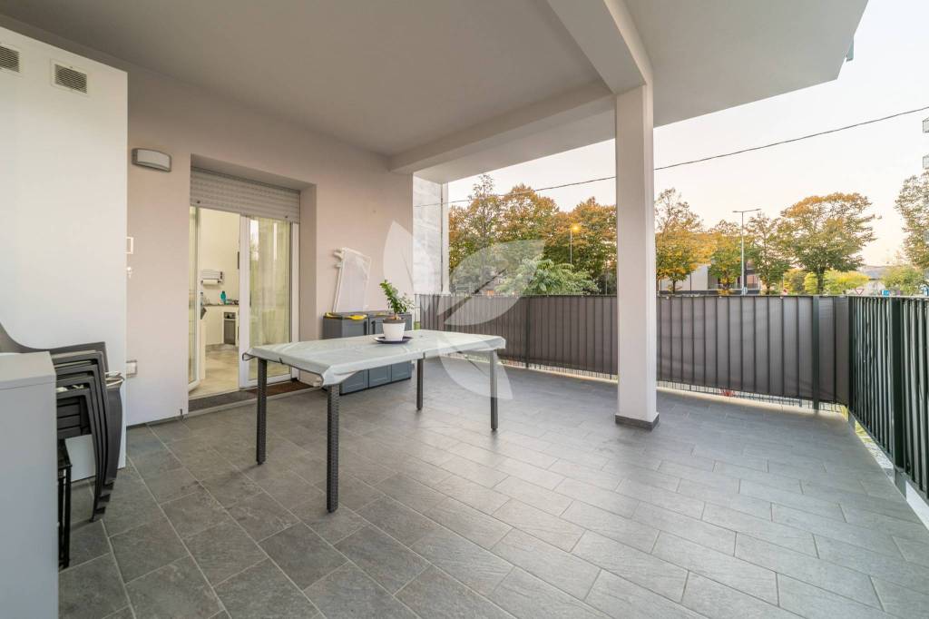 Il posto giusto per cominciare: ampio bilocale con terrazzo!