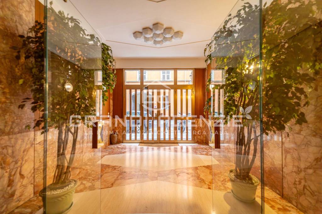 Nel cuore della città, ampio trilocale!!Via XXII Luglio (PR