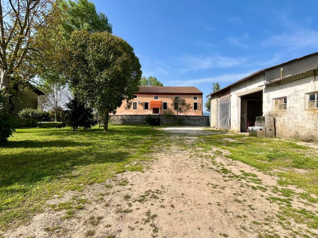 CAMPIGLIA DEI BERICI – Casa di Campagna
