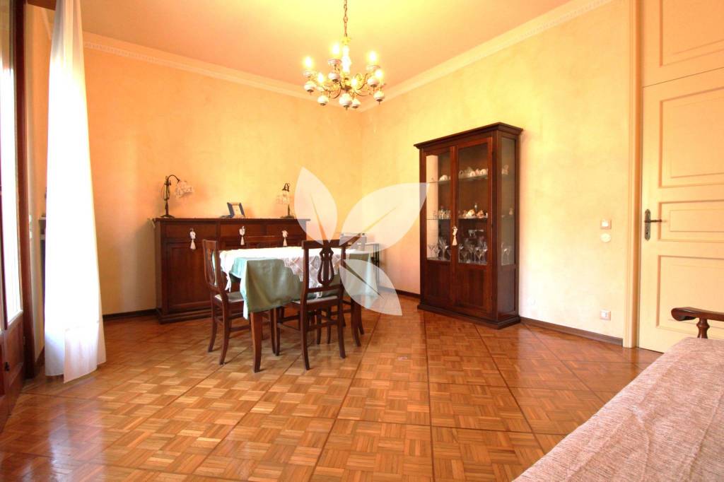 Trilocale con cantina e garage a Salsomaggiore Terme