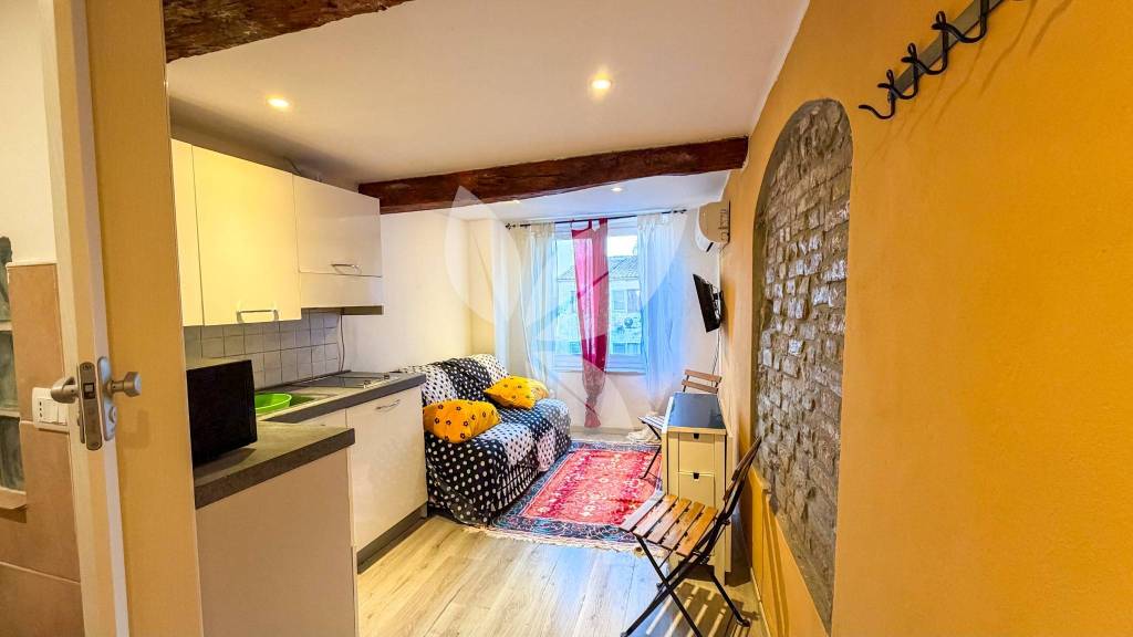 Monolocale in piene centro storico, ottimo investimento!