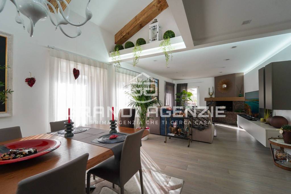 Vivi il vero prestigio nel cuore esclusivo di Verona