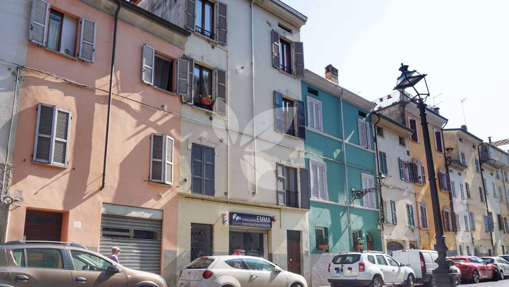 Pratico e luminoso monolocale perfetto per investimento