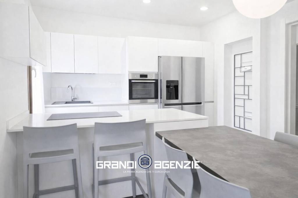 Bifamiliare a Treviso con 4 Camere, 2 Bagni e Giardino