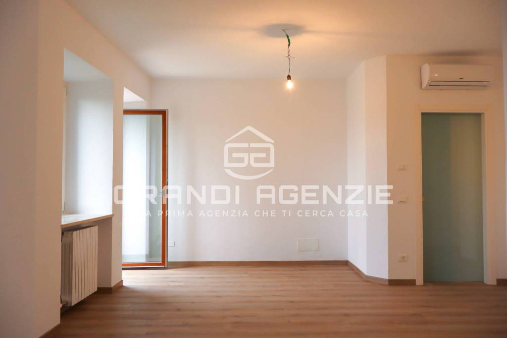 TRILOCALE PANORAMICO