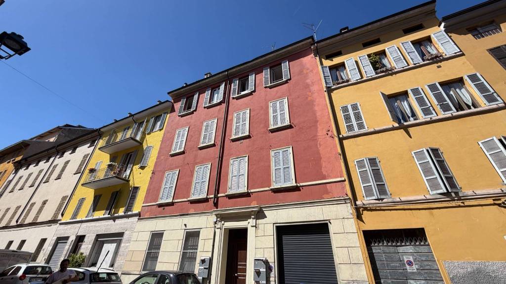 CENTRO STORICO: DUE LIVELLI E VISTA UNICA