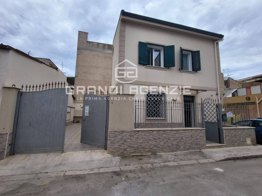 Partanna Mondello – CASA INDIPENDENTE RECENTE