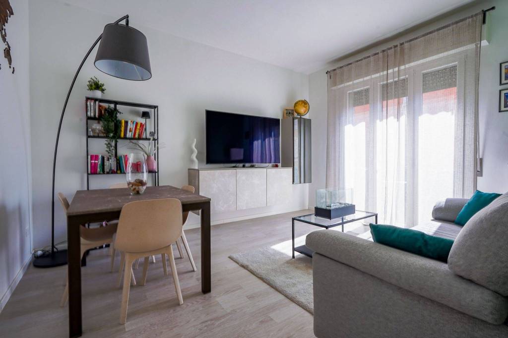 Bilocale ristrutturato con balcone, pronto da abitare!