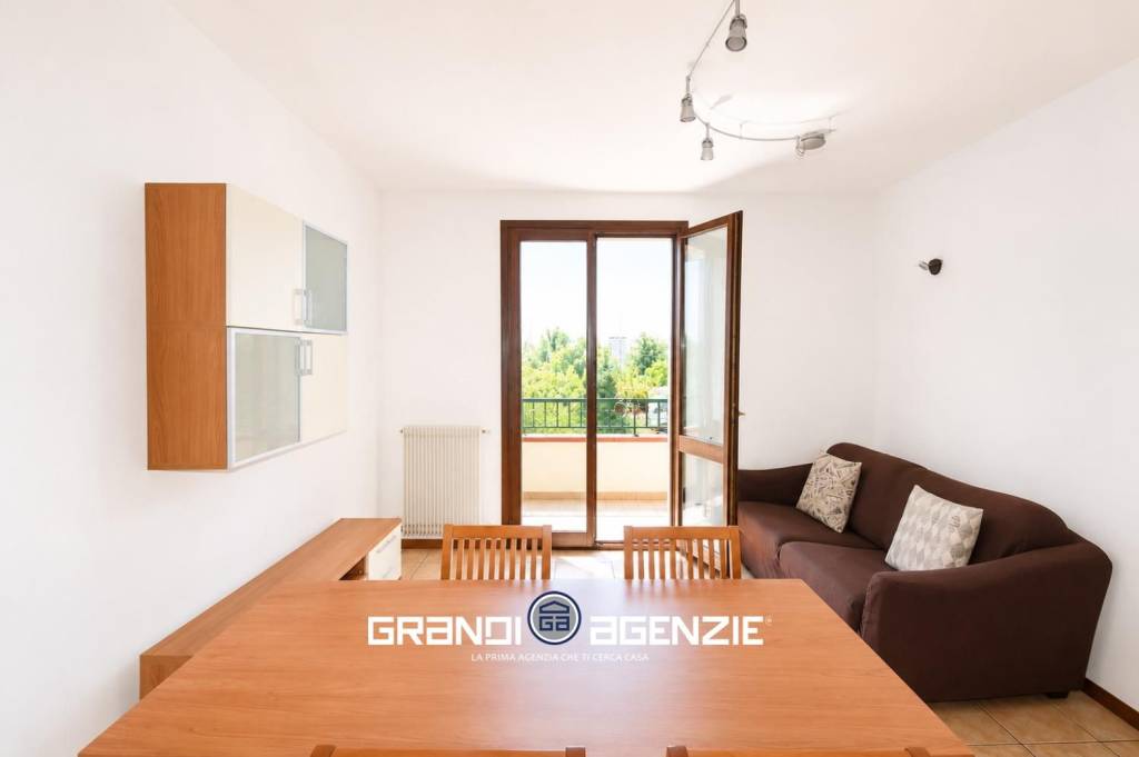 APPARTAMENTO 3 CAMERE A ISTRANA