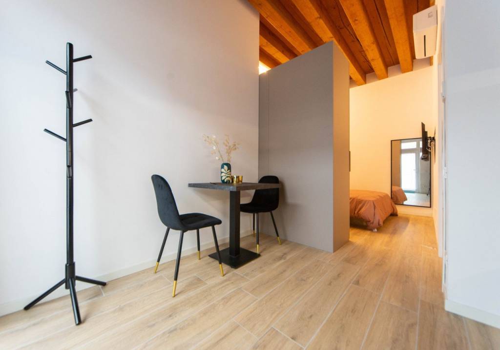 SAN FELICE – Nuovo monolocale arredato con consumi compresi