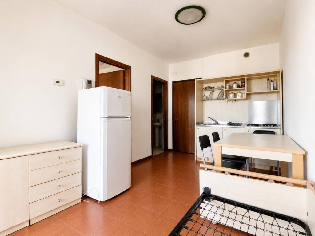 SAN LAZZARO (Campiello) – Mini appartamento con terrazzo e posto auto