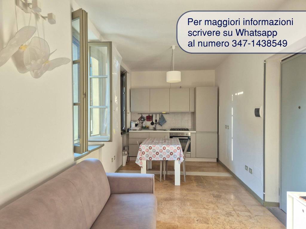 Due camere in piccolo contesto tranquillo, per studentesse