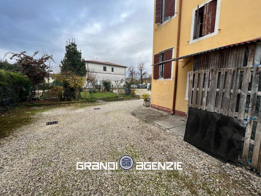Porzione di Casa Centrale a Maserada sul Piave