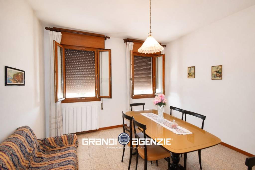 TREVISO APPARTAMENTO 2 CAMERE MATRIMONIALI IN VENDITA