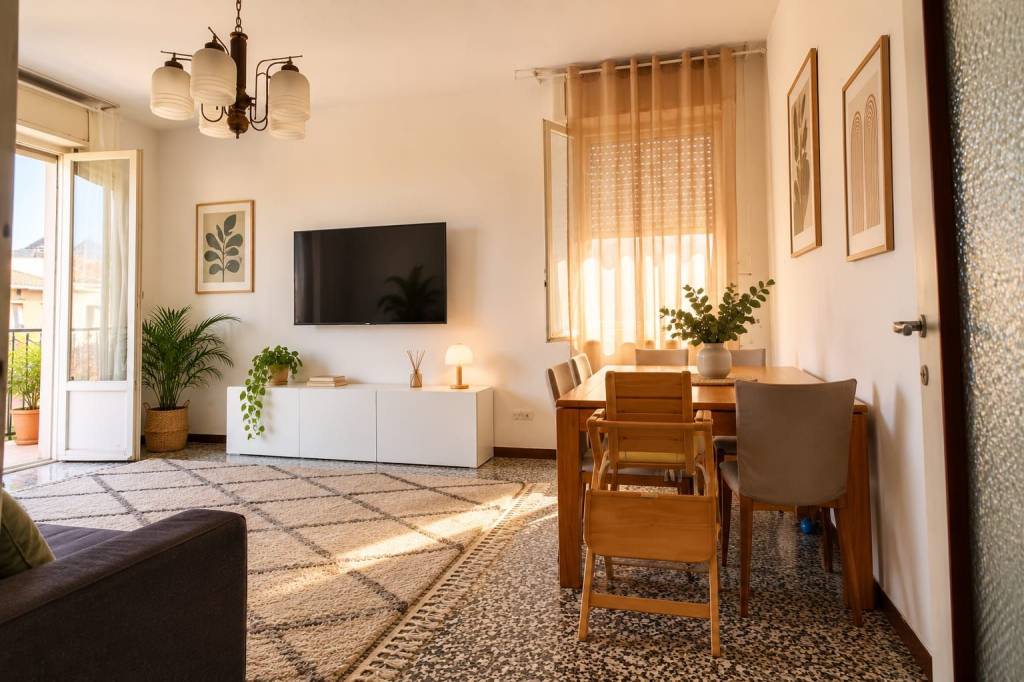 Trilocale in buono stato con cantina e garage