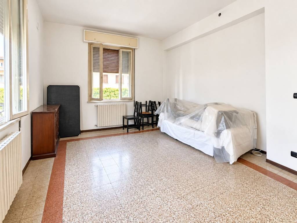 Quadrilocale con cantina e garage