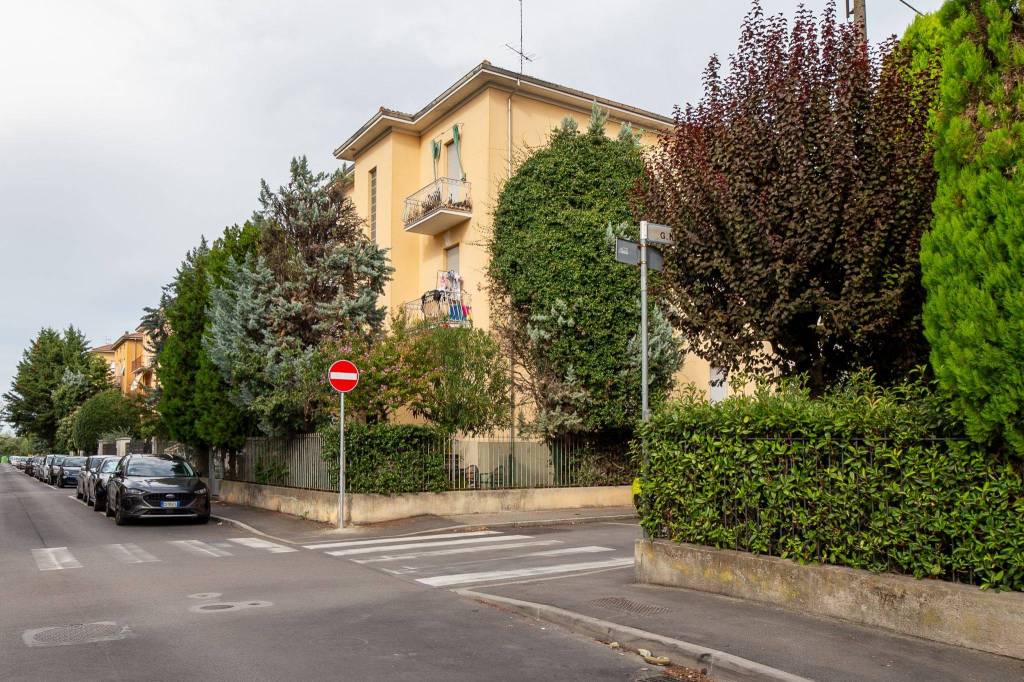 Bilocale di 74 mq con grande cantina finestrata