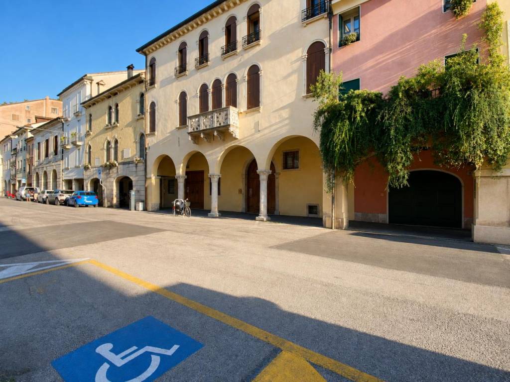 CENTRO STORICO – Splendido appartamento bicamere duplex nel cuore di Vicenza